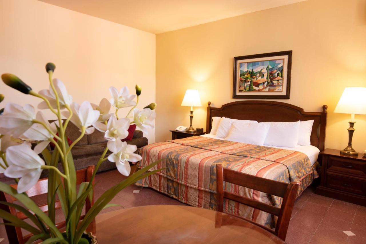 Hotel Santa Maria De 科马亚瓜 外观 照片